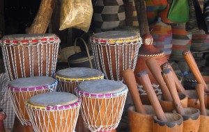 Les marchés au village, d'où vous repartirez avec des tas de souvenirs!